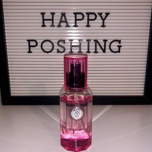 Victoria’s Secret Bombshell!